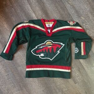 Youth S/M WILD Hockey Jersey